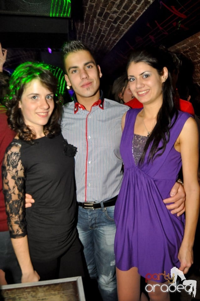 Party în Club Escape, 