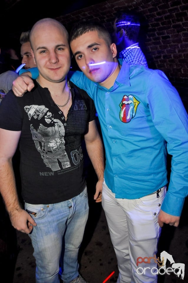 Party în Club Escape, 