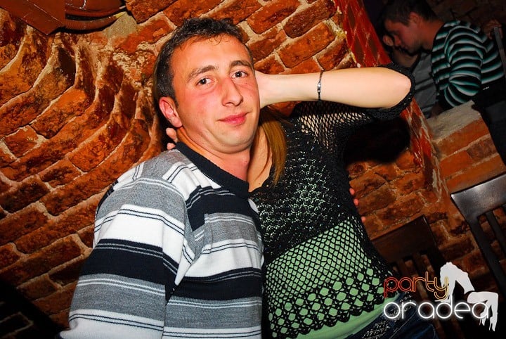 Party în Club Escape, 