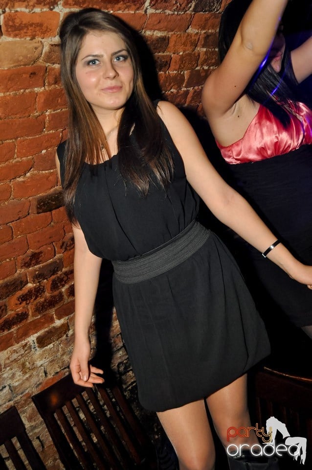 Party în Club Escape, 