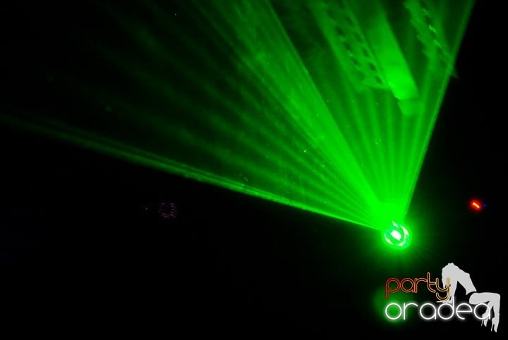 Party în Club Escape, 