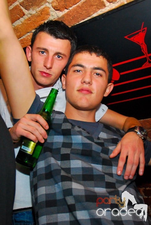 Party în Club Escape, 