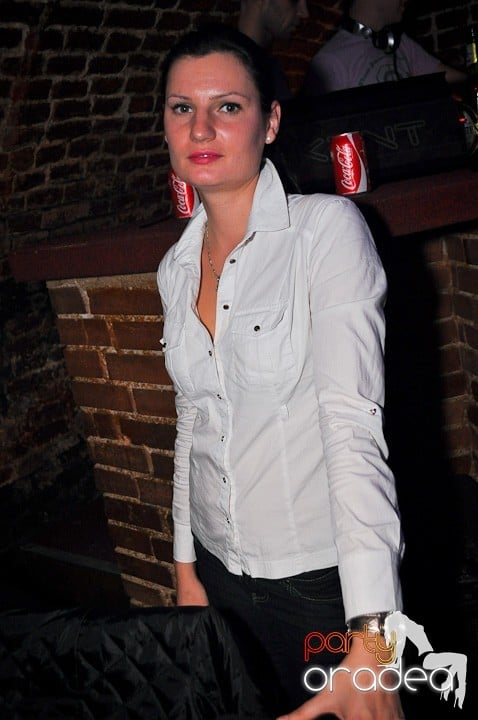 Party în Club Escape,