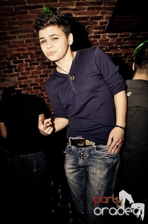 Party în Club Escape,