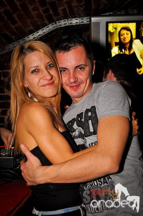 Party în Club Escape,