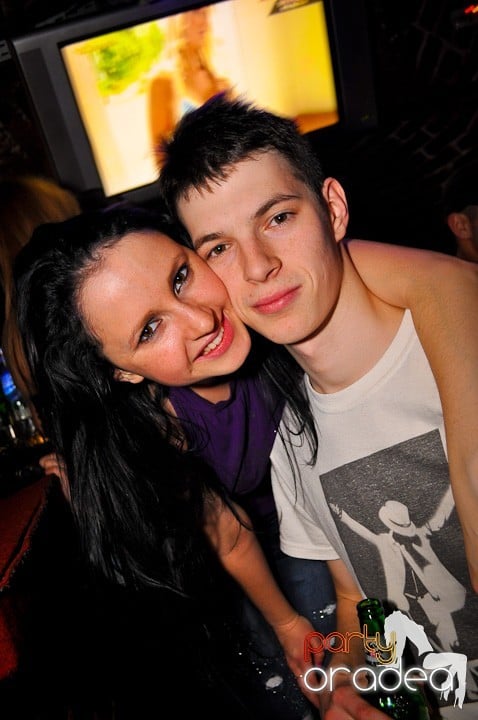 Party în Club Escape,