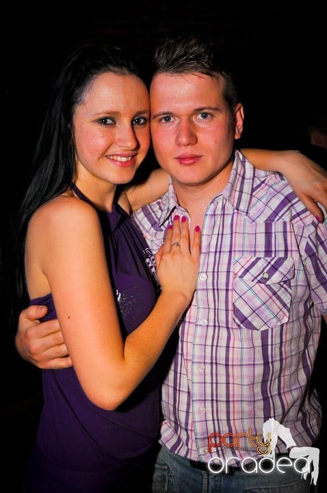 Party în Club Escape,