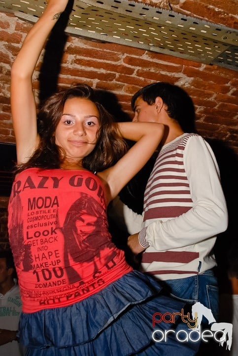 Party în Club Escape, 