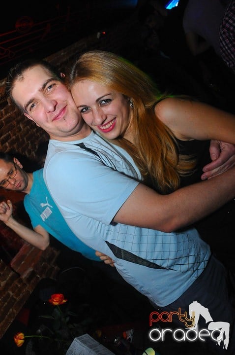 Party în Club Escape, 