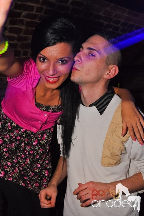 Party în Club Escape, 