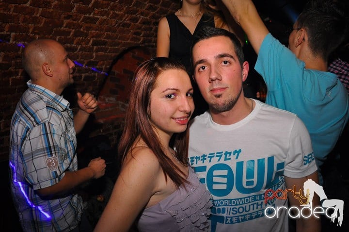 Party în Club Escape, 