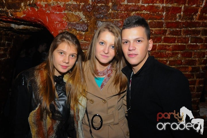 Party în Club Escape, 