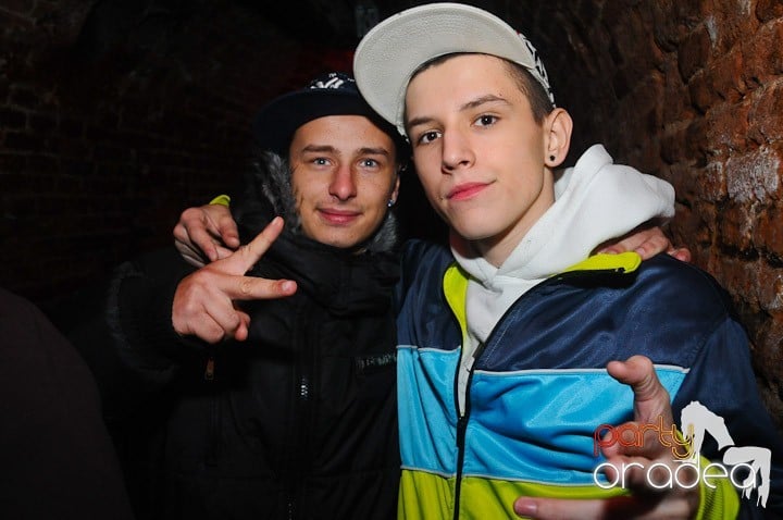 Party în Club Escape, 