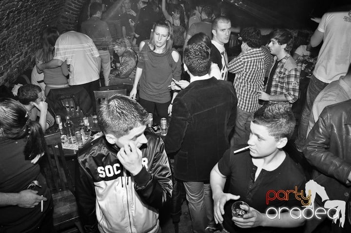 Party în Club Escape, 