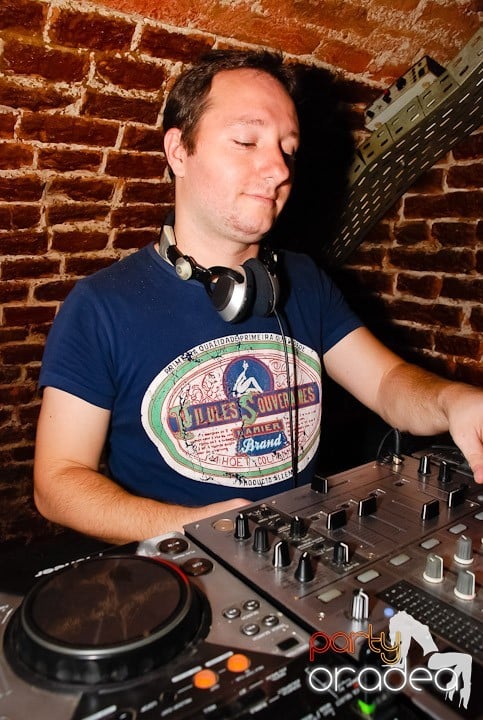 Party în Club Escape, 