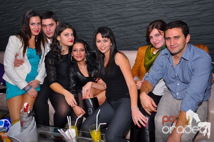 Party în Club Heat, 