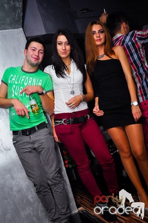 Party în Club Heat, 