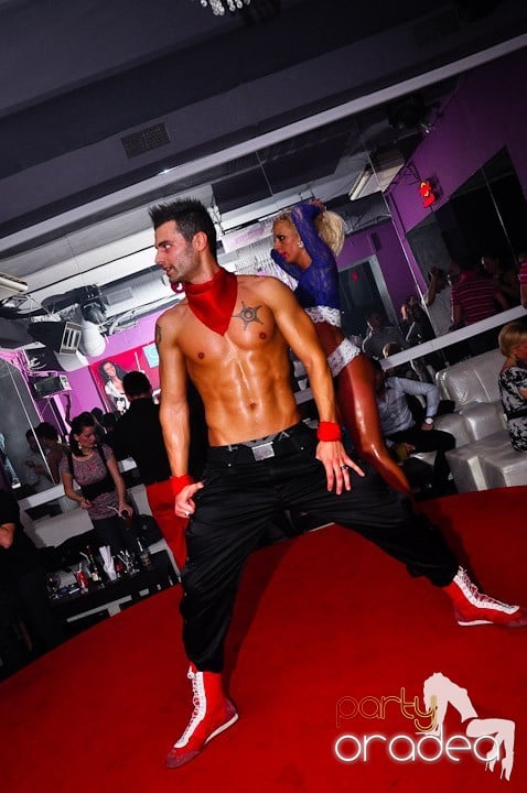 Party în Club Heat, 