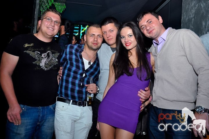 Party în Club Heat, 