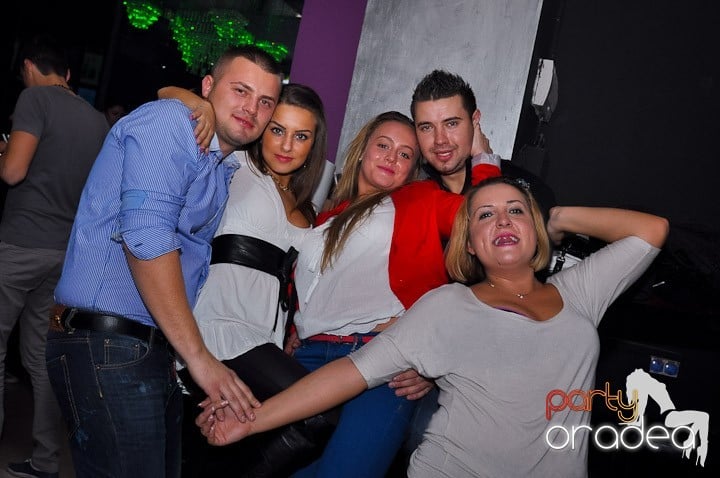 Party în Club Heat, 