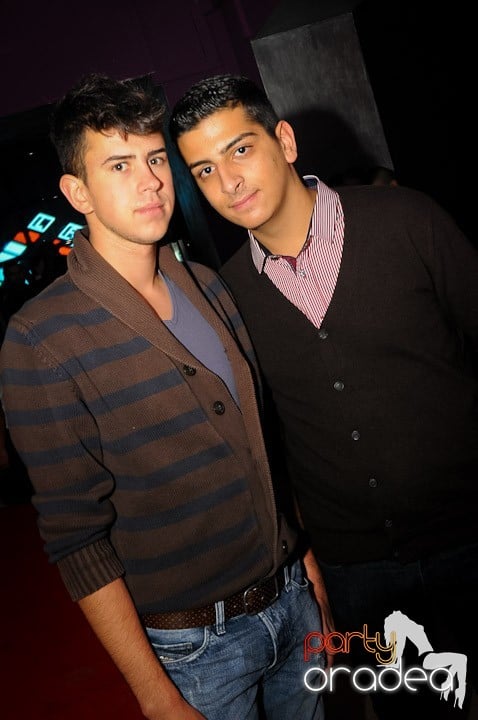 Party în Club Heat, 