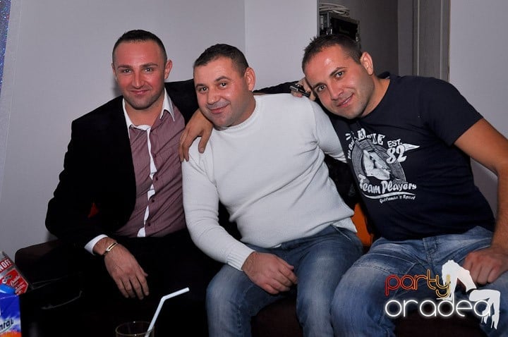 Party în Club Heat, 