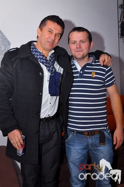 Party în Club Heat, 