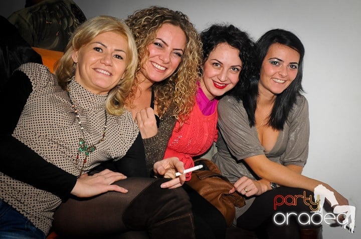 Party în Club Heat, 