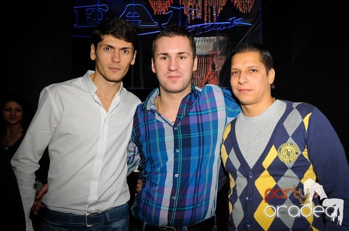 Party în Club Heat, 