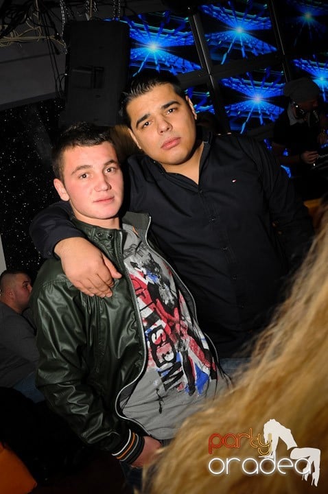 Party în Club Heat, 