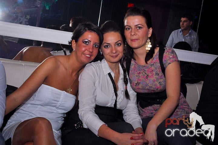 Party în Club Heat, 