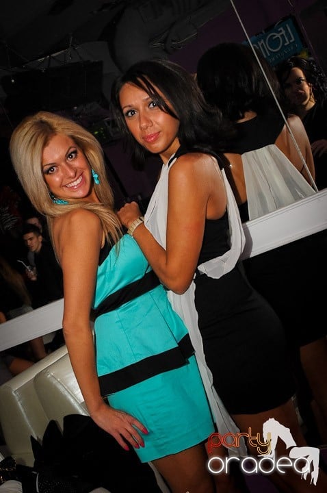 Party în Club Heat, 