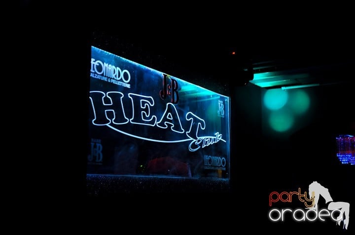 Party în Club Heat, 