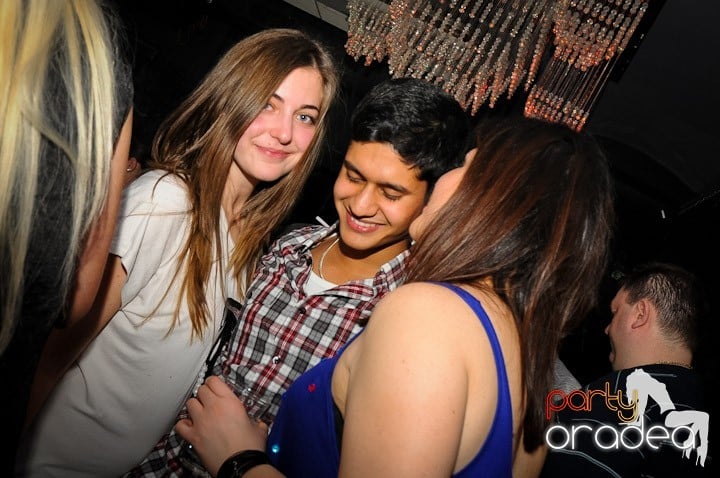 Party în Club Heat, 