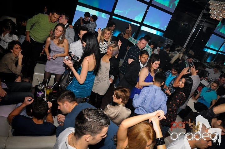 Party în Club Heat, 