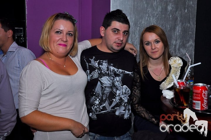 Party în Club Heat, 