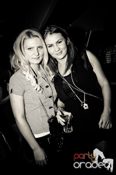 Party în Club Heat, 