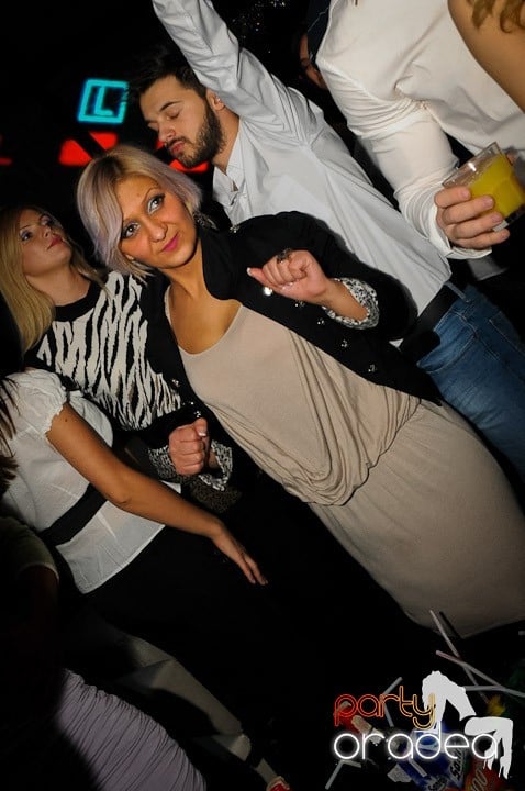 Party în Club Heat, 