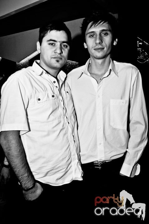 Party în Club Heat, 