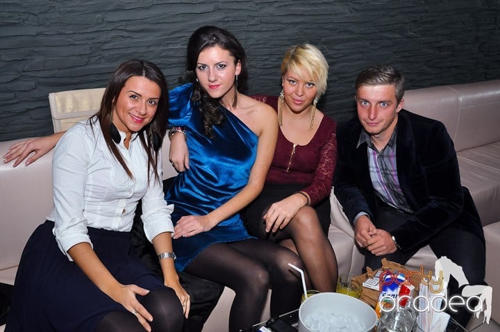 Party în Club Heat, 