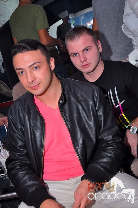 Party în Club Heat, 