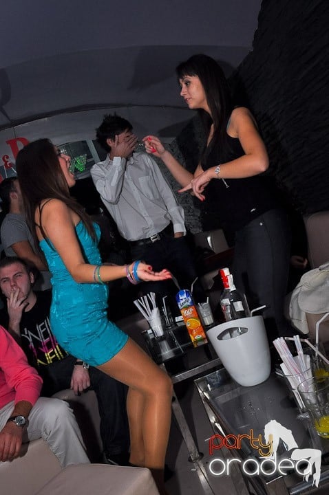 Party în Club Heat, 