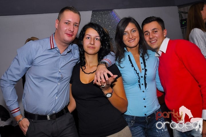 Party în Club Heat, 