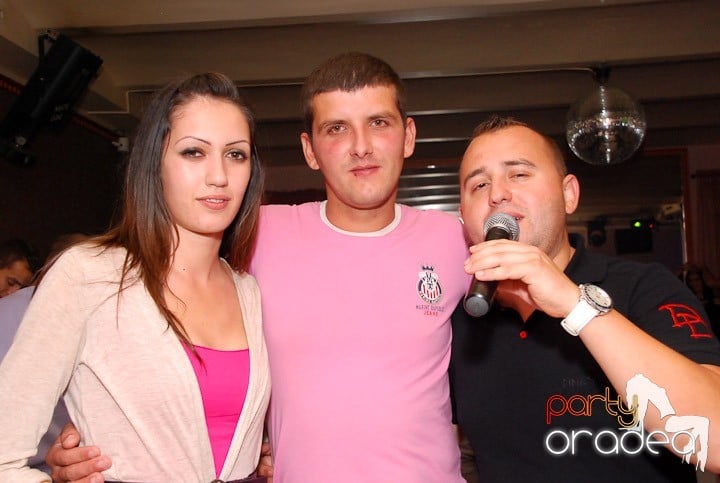 Party în Club Rio, 