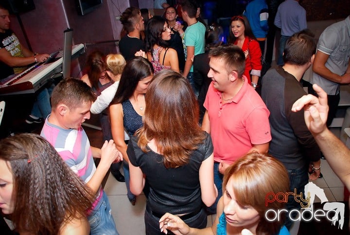 Party în Club Rio, 
