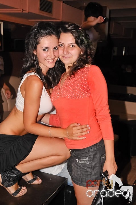 Party în Club Seven, 