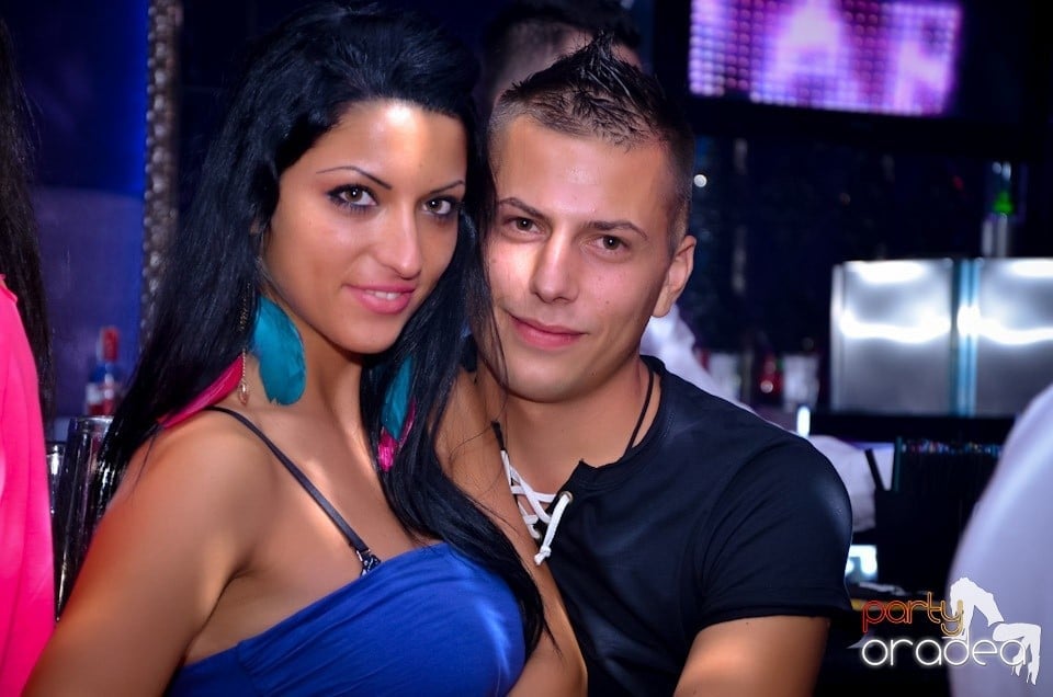 Party în Club The One cu DJ Ben Boognar,
