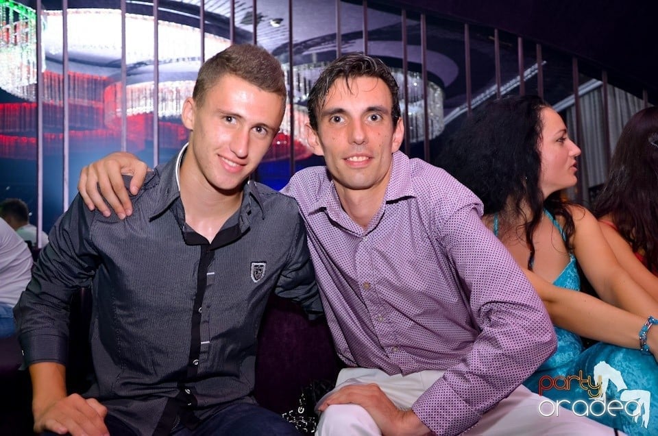 Party în Club The One cu DJ Ben Boognar,