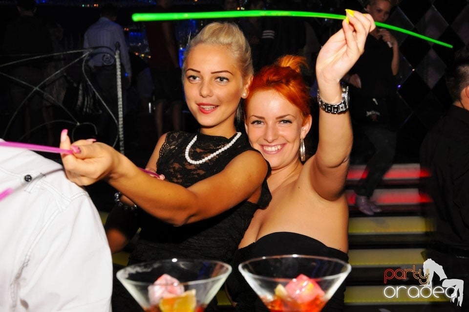 Party în Club The One,