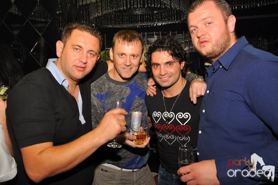 Party în Club The One,